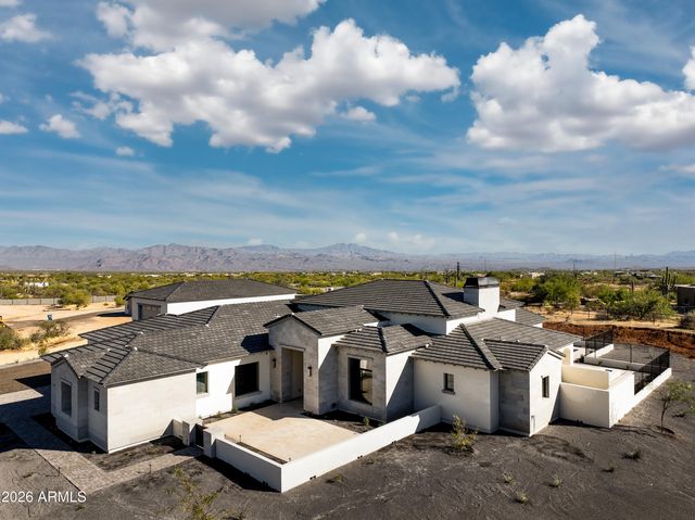 34018 N 7th Street, Phoenix, AZ 85085