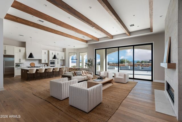 34018 N 7th Street, Phoenix, AZ 85085