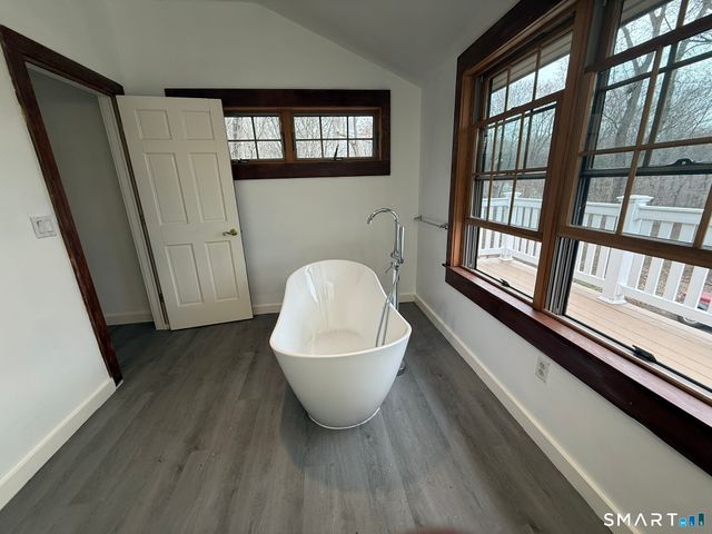 110 Town Woods Road, Lyme, CT 06371