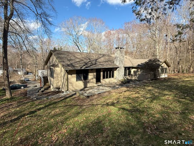 110 Town Woods Road, Lyme, CT 06371