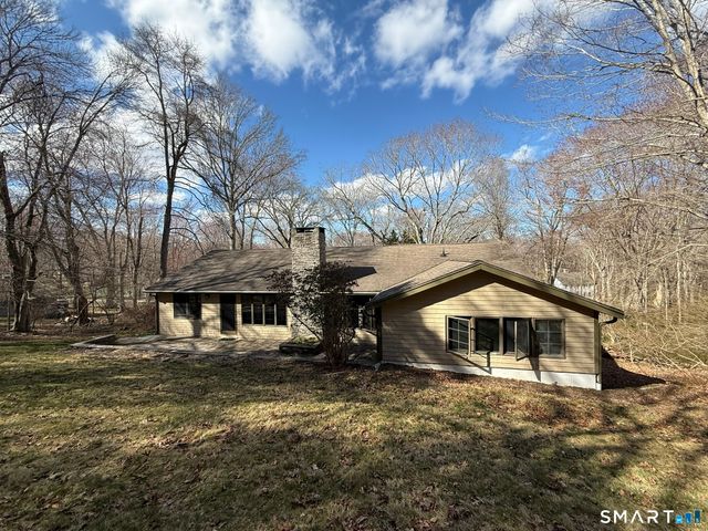 110 Town Woods Road, Lyme, CT 06371