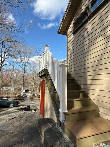 110 Town Woods Road, Lyme, CT 06371