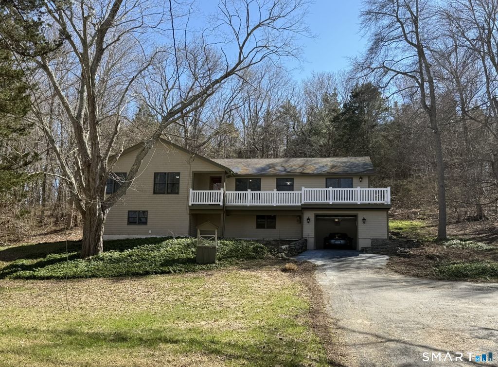 110 Town Woods Road, Lyme, CT 06371