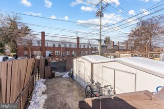 302 34TH PL NE, Washington, DC 20019