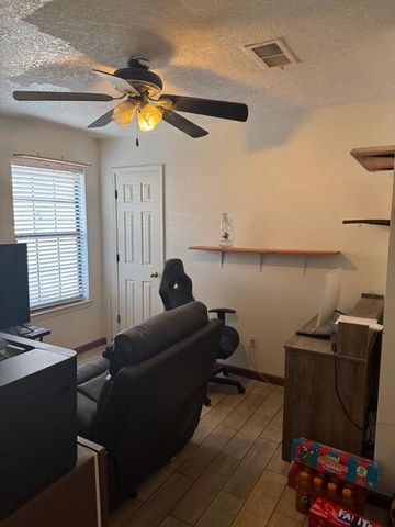 1732 Tierra Del Oso Drive NW, Albuquerque, NM 87120