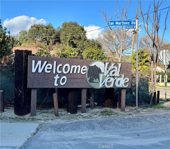 0 San Martinez, Val Verde, CA 91384