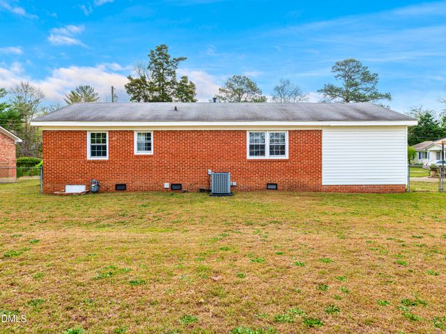 6203 Lynette Circle, Fayetteville, NC 28314
