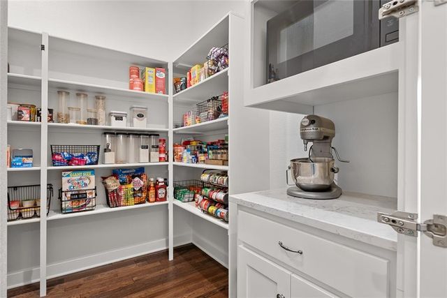 20534 W 113th Street, Olathe, KS 66061