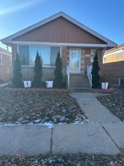 6204 35th Street, Berwyn, IL 60402