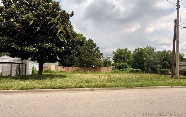 1303 N Urbana Avenue, Tulsa, OK 74115