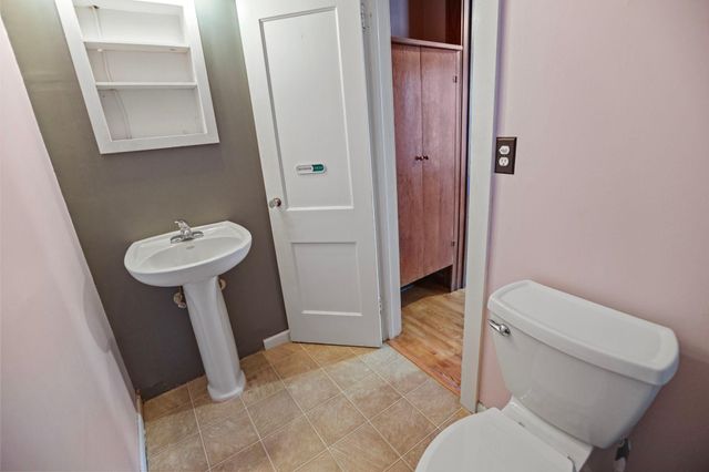 521 2nd Street NW, Faribault, MN 55021