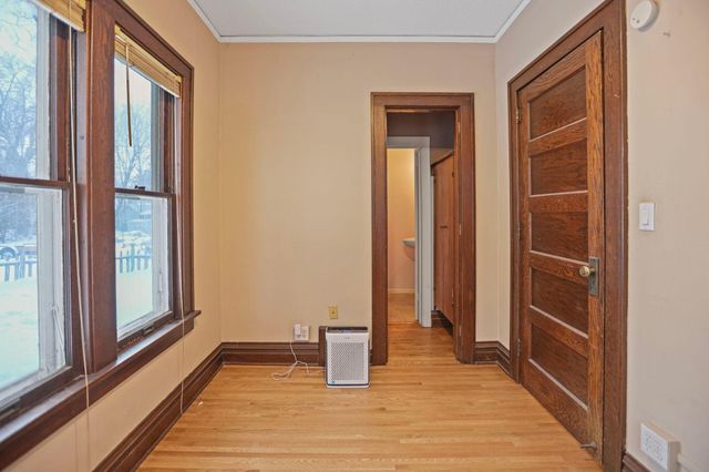 521 2nd Street NW, Faribault, MN 55021