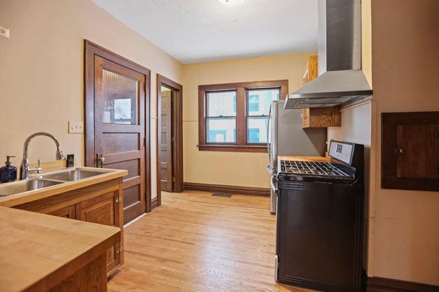 521 2nd Street NW, Faribault, MN 55021