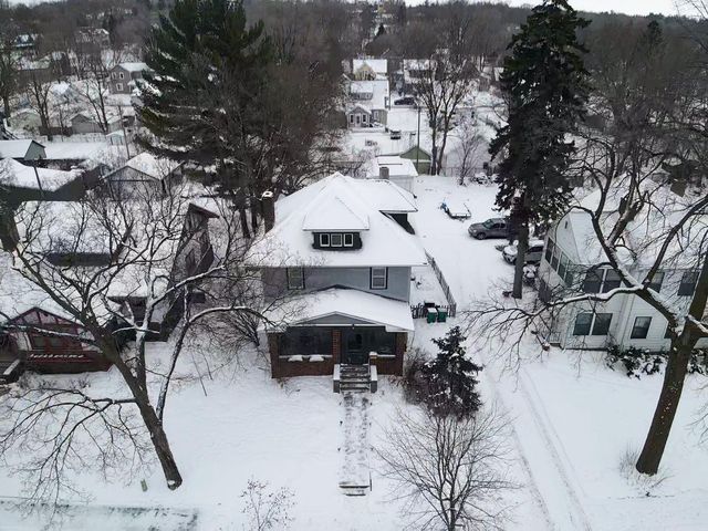 521 2nd Street NW, Faribault, MN 55021