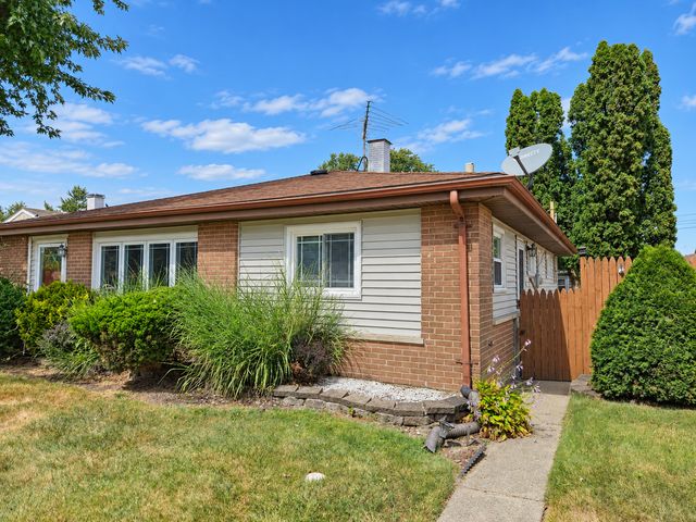 660 163rd Street, Calumet City, IL 60409