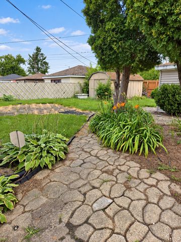 660 163rd Street, Calumet City, IL 60409