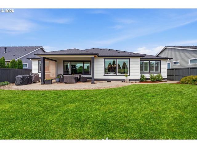 6442 Se MCINNIS St, Hillsboro, OR 97123