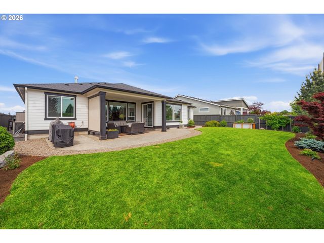 6442 Se MCINNIS St, Hillsboro, OR 97123