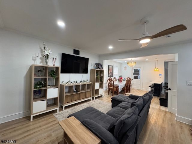 245 Linden Ave, Irvington Twp., NJ 07111