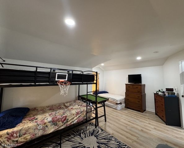 245 Linden Ave, Irvington Twp., NJ 07111