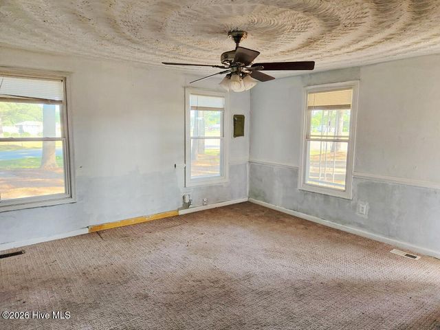 5200 White Oak Loop, Wilson, NC 27893
