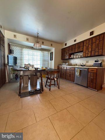 14004 NORTHWYN DR, Silver Spring, MD 20904