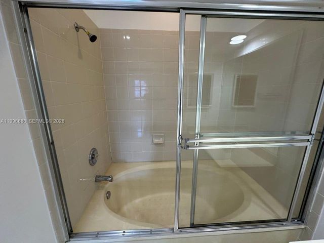 10985 SW 239th Ter 0, Homestead, FL 33032