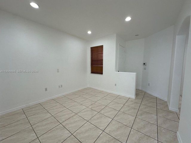 10985 SW 239th Ter 0, Homestead, FL 33032