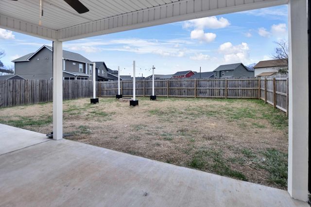 208 Clark Road, Clarksville, TN 37042