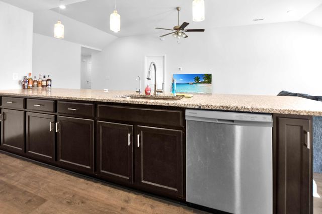 208 Clark Road, Clarksville, TN 37042