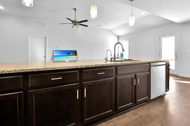 208 Clark Road, Clarksville, TN 37042