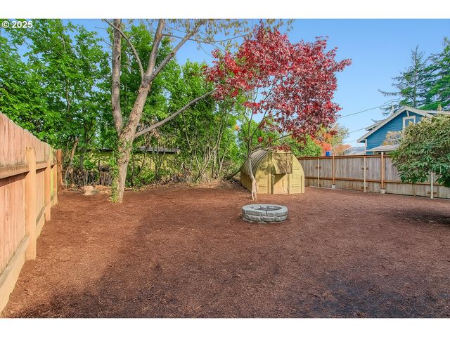 5517 Se BOISE St, Portland, OR 97206