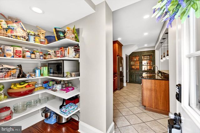 4302 ROLAND AVE, Baltimore, MD 21210