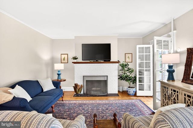 4302 ROLAND AVE, Baltimore, MD 21210