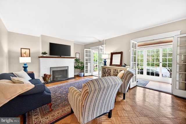 4302 ROLAND AVE, Baltimore, MD 21210
