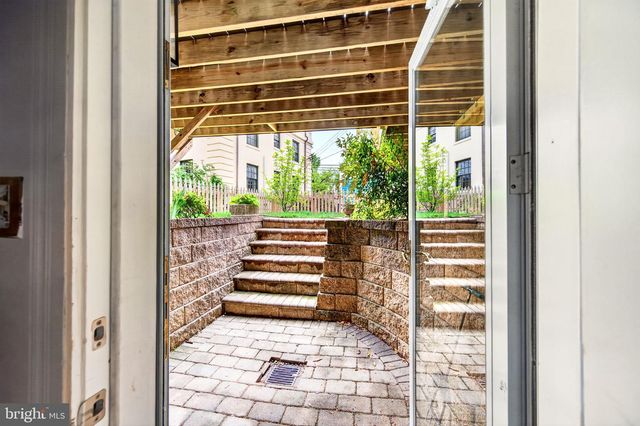 4302 ROLAND AVE, Baltimore, MD 21210