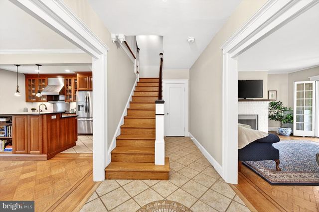 4302 ROLAND AVE, Baltimore, MD 21210