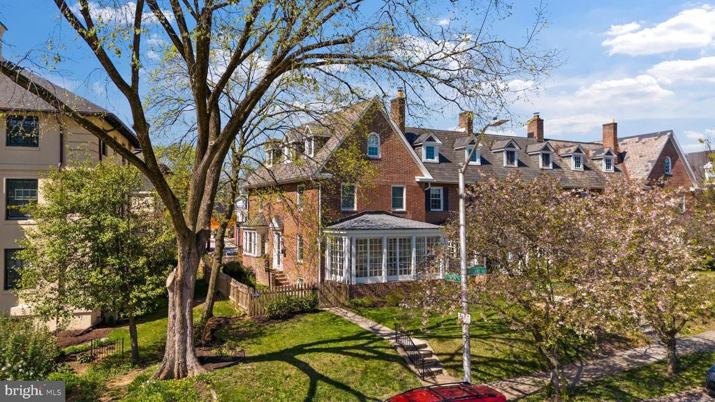 4302 ROLAND AVE, Baltimore, MD 21210