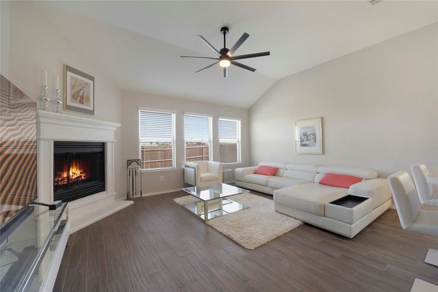 265 Pitt Circle, Fate, TX 75189