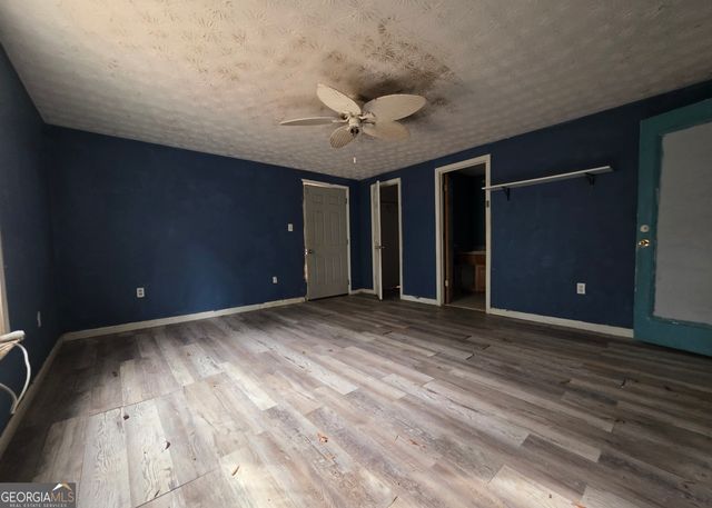 7367 Crest Highway, Molena, GA 30258