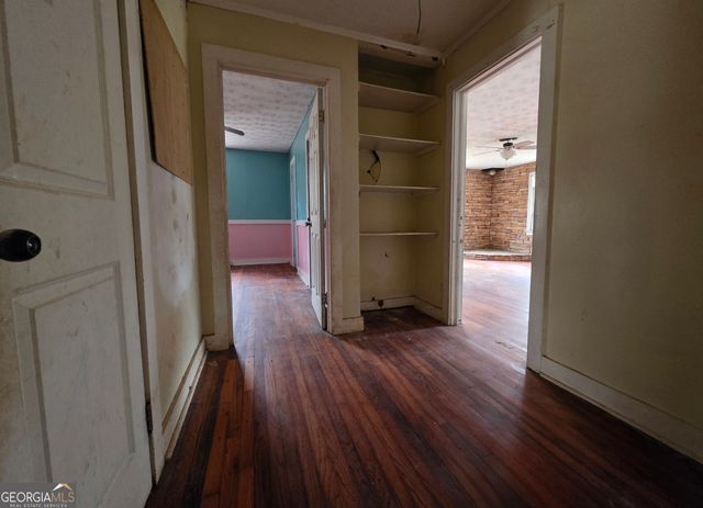 7367 Crest Highway, Molena, GA 30258