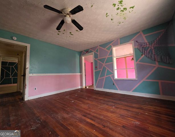 7367 Crest Highway, Molena, GA 30258