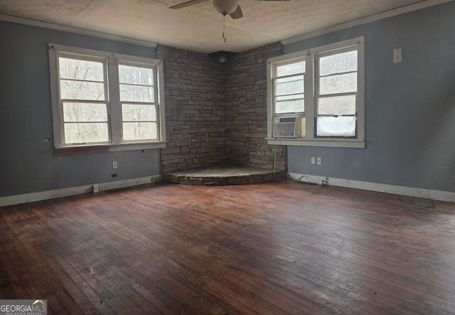 7367 Crest Highway, Molena, GA 30258