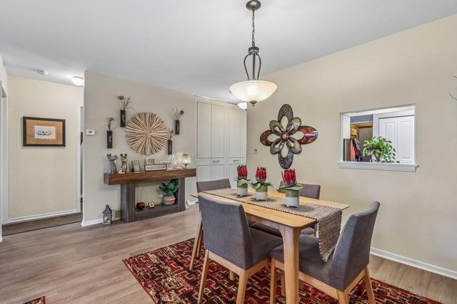 11013 Elder Tree COURT, Mequon, WI 53092