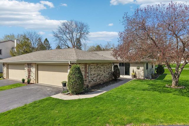 11013 Elder Tree COURT, Mequon, WI 53092