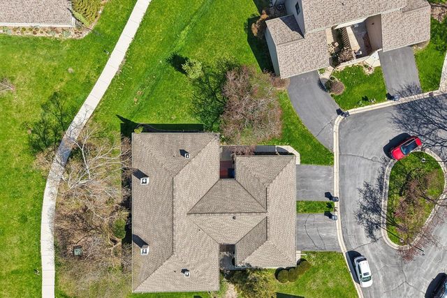 11013 Elder Tree COURT, Mequon, WI 53092