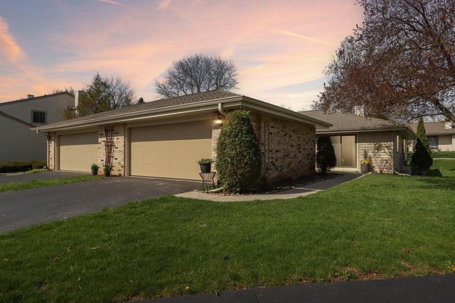 11013 Elder Tree COURT, Mequon, WI 53092