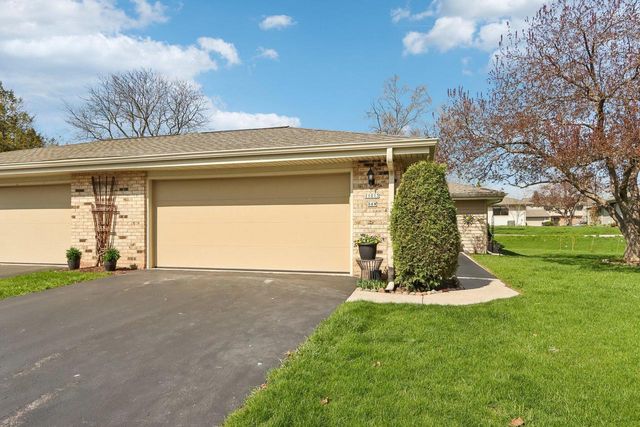 11013 Elder Tree COURT, Mequon, WI 53092
