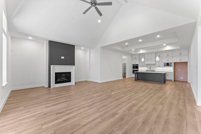 330 Eastern Towhee Court, Magnolia, TX 77354