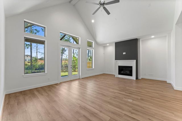 330 Eastern Towhee Court, Magnolia, TX 77354